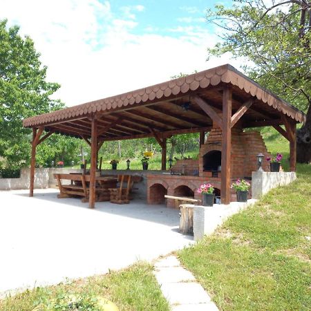 Casa Alex Hotell Curtea de Argeş Exteriör bild
