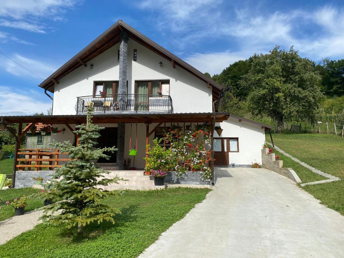 Casa Alex Hotell Curtea de Argeş Exteriör bild